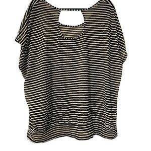 Lane Bryant 22/24 black and white striped shirt with cutout back. R